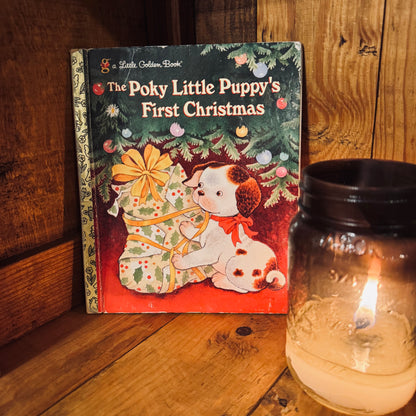 Book - Set of Two Vintage Christmas Books