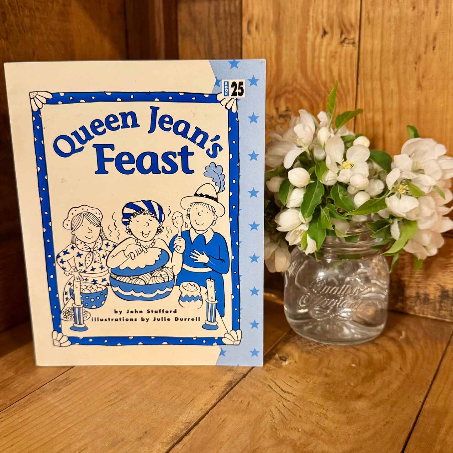Book - Vintage 1997 Queen Jean's Feast